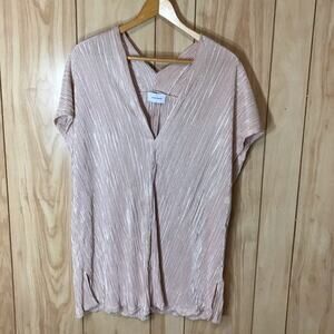 Adrienne Silky Ribbed V-Neck Short Sleeve Stretch Blouse L